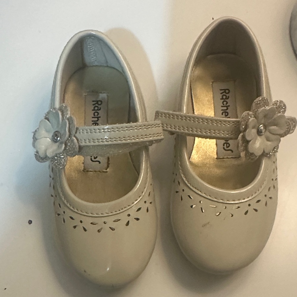 Rachel Shoes Ivory Kids Dress Shoes with Floral Accent